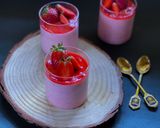 A picture of step 10 of Strawberry Mousse.
