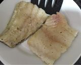 Foto del paso 2 de la receta Bacalao con crema de ajo, almendra y parmesano