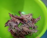 Foto langkah ke 1 dari resep Oseng cumi sotong cabai hijau.