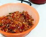 Foto langkah ke 2 dari resep Ayam goreng chilly padi.
