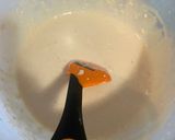 A picture of step 2 of Fluffy pancakes.