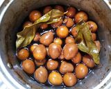 Foto langkah ke 2 dari resep Sate Telur Puyuh Ala Angkringan.