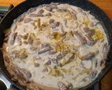 Tejfölös sertés máj kuszkusszal recept fázis 2 fotója