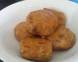 Foto langkah ke 8 dari resep Perkedel Kentang.