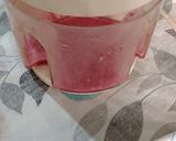 A picture of step 7 of Sunrise Mocktail.