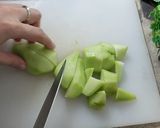 Foto langkah ke 2 dari resep Bobor Sayur Pucuk Labu.