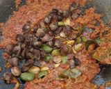 Foto langkah ke 8 dari resep Sambalado Ampela Ayam Petai.