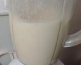 A picture of step 3 of Mango crush lassi.