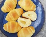 Foto langkah ke 7 dari resep Chicken Sausage Butter Rolls 🥐🍗😍.