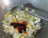 Foto langkah ke 4 dari resep Mie goreng nyemek simple.
