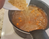 Foto del paso 3 de la receta: Sopa de pasta con zanahoria y chorizo