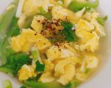 Hình bước làm 5 của món Canh mướp nấu trứng