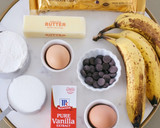Foto del paso 1 de la receta: Budín de Banana con Chocolate!! 🍌🍫