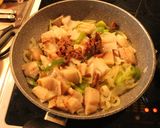 Foto del paso 2 de la receta: Almu Pichichí-cucú de miércoles y moños, nada de corbatas