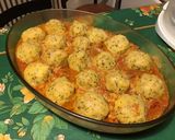 Une image de l'étape 10 de Boulettes de polenta au persil, jambon et parmesan sauce tomates et carottes.