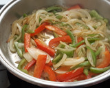 Foto del paso 2 de la receta: Ventresca de bacalao con tomate