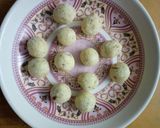 A picture of step 6 of Malai Khaja.