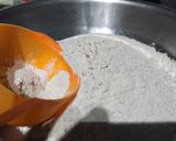 A picture of step 1 of Aloo paratha.