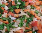 Foto del paso 2 de la receta: Arroz con salchichas gordas
