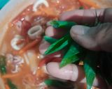 Foto langkah ke 4 dari resep Cumi Saos Asam Manis Pedas.
