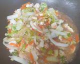 Foto langkah ke 4 dari resep 21.Daging Ayam Tumis Sawi Putih.
