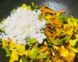 A picture of step 3 of Rice Sevai Upma.