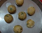 A picture of step 2 of Crispy cheesy walnut lollipops.