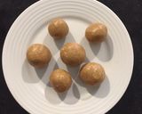 รูปขั้นตอนการทำที่ 4 ของ Peanut butter oats energy ball #ไร้แป้ง #ไร้น้ำตาล #ไม่ต้องอบ #ง่ายๆ