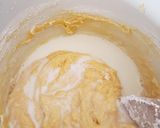 Foto del paso 3 de la receta: Budín de nuez, almendras y dulce de leche