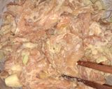 รูปขั้นตอนการทำที่ 4 ของ หมูทอดกรอบกระเทียม (Crispy Garlic Pork)
