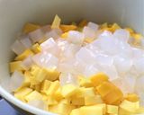 Foto langkah ke 2 dari resep Es Mangga Coco.
