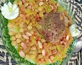 صورة لخطوة 4 من وصفة طعام بلحم وتفاية وزبيب🍚