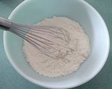 A picture of step 1 of Best pancakes Ever😋🥞🥞🥞.
