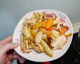 芹菜甜椒炒花枝的食譜步驟8照片