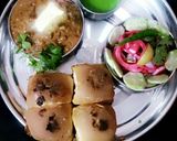 A picture of step 3 of Pumpkin pav bhaji😋.