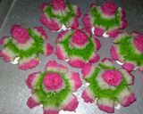 Foto langkah ke 7 dari resep Bikang mawar cantik.