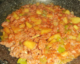 Foto del paso 6 de la receta: Picadillo de pavo con papas