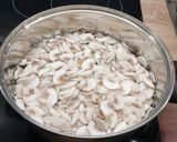Gombás szelet recept fázis 1 fotója