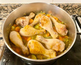 Foto del paso 6 de la receta: Pollo en salsa con pimiento y calabacín