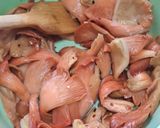 Foto del paso 3 de la receta: Setas rosas rostizadas