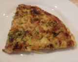 Foto del paso 9 de la receta: Pizza de Masa Quebrada con mermelada, pollo, piña y queso