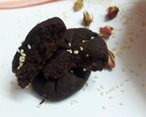 عکس مرحله 2 از دستور شیرینی شکلاتی تابه ای(با روغن مایع)