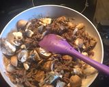 A picture of step 3 of One pot minced steak and mushroom potato topped pie.
