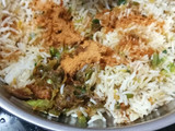 સેઝવાન ફ્રાઇડ રાઈસ (Schezwan Fried rice recipe in Gujarati)
