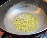Foto langkah ke 3 dari resep Creamy fettuccine pasta.