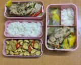 Hình bước làm 3 của món Day 26 : Canh cá nấu chua, cà muối_eat1000