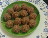 વધેલી રોટલી ના લાડુ (Left Over Rotli Ladoo Recipe In Gujarati) રેસીપી સ્ટેપ4ફોટો