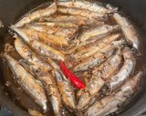 Hình bước làm 1 của món Cá thu trứng Nhật kho khô