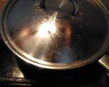 A picture of step 3 of Rava upma healthy and tasty.