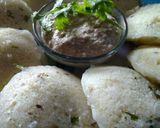 A picture of step 6 of Ginger Garlic Rava idli.